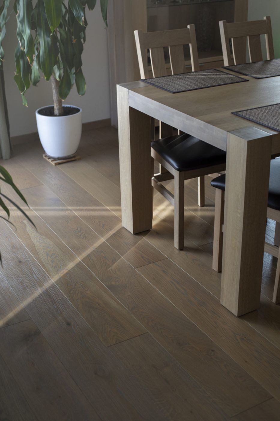 Heltre Lamellplank Wilbergs - Eik Silver Fogs 16x250x1400-2900mm